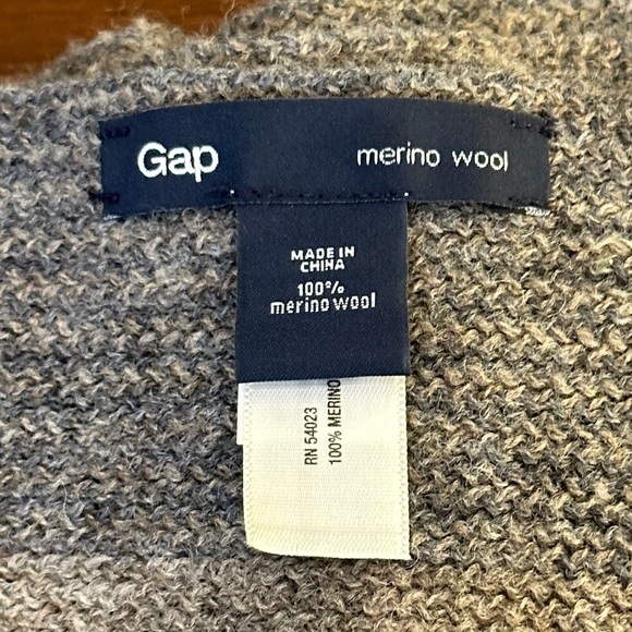 🌟HP🌟2010 Fine Gray & Tan 100% Merino Wool Scarf by GAP - Picture 9 of 11